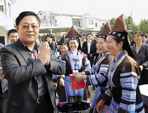 安顺今年的经济总量是多少？_安顺学院是几线大学