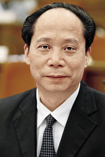 谱写黑龙江人民幸福美好生活新篇章——访黑龙江省省委书记吉炳轩