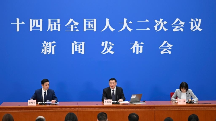 Z6w06rnCBZ66MvNo_副本.jpg