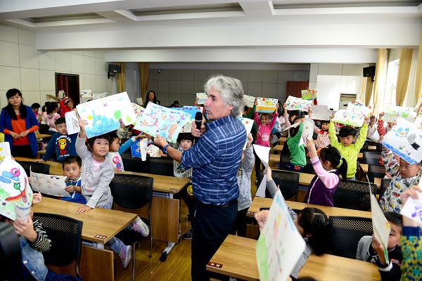 Le « Père des oiseaux » français et la protection environnementale en Chine