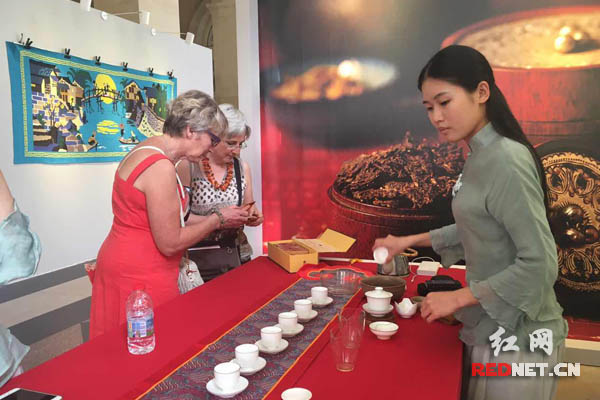 L&apos;exposition « Découvrir la Chine : la culture du Hunan en France » prend fin à Paris