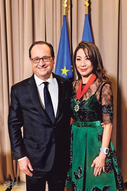 L'actrice Michelle Yeoh reçoit le titre de commandant de la Légion d'Honneur