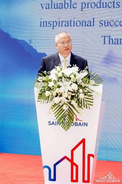 圣戈班老总_圣戈班伟伯水性美缝剂