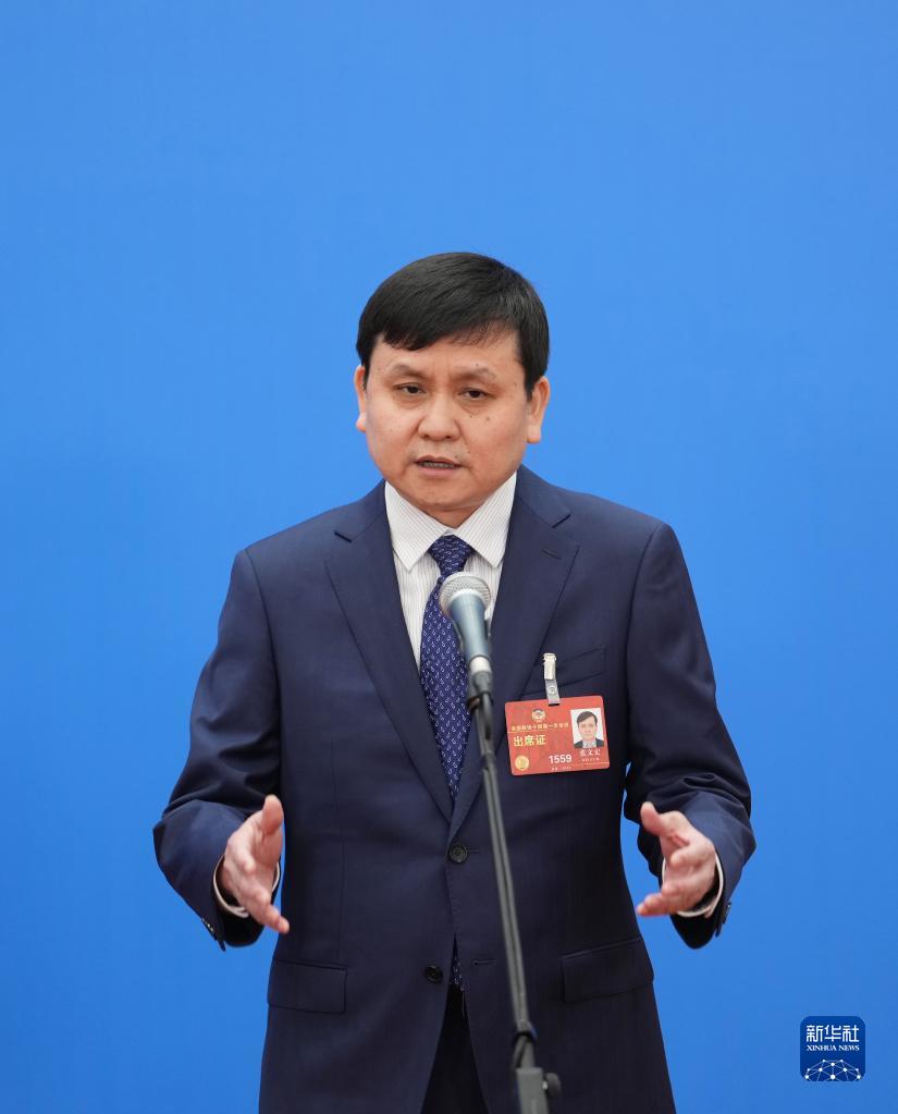http://www.news.cn/politics/2023lh/2023-03/04/1129412522_16779137990221n.jpg