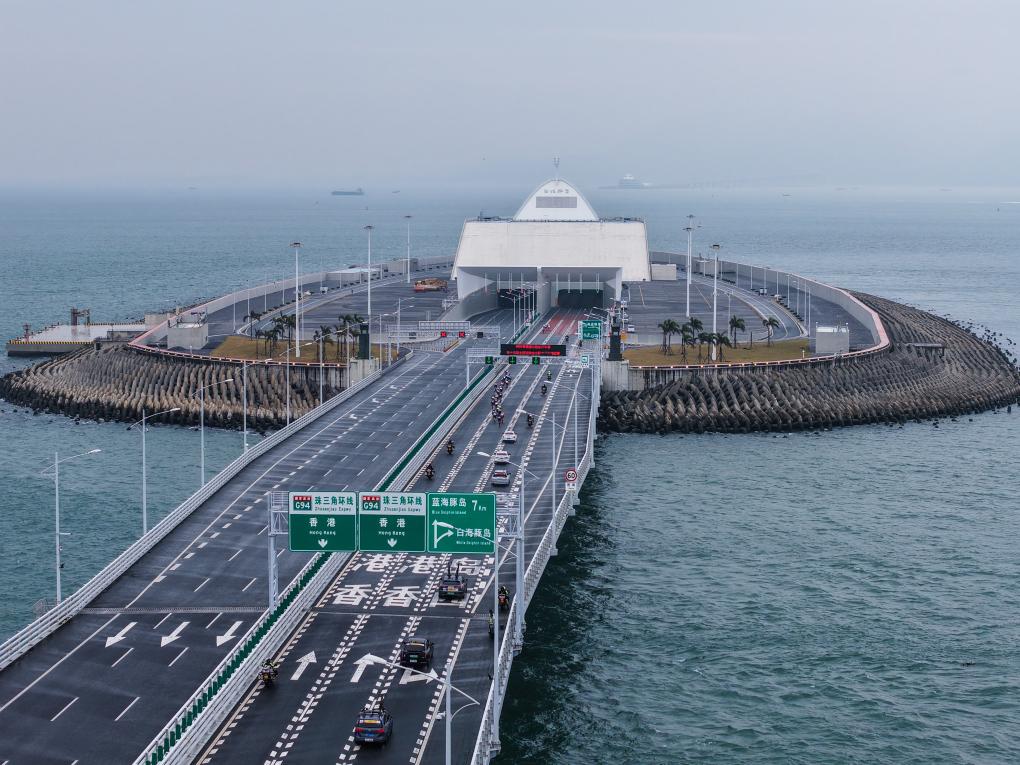 历史首次公路自行车赛5个多小时跨越粤港澳PG电子网址(图3)